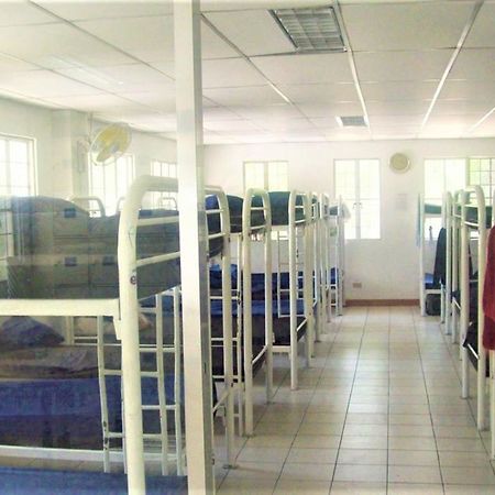 Luneta Dormitory - Hostel Manila Zewnętrze zdjęcie